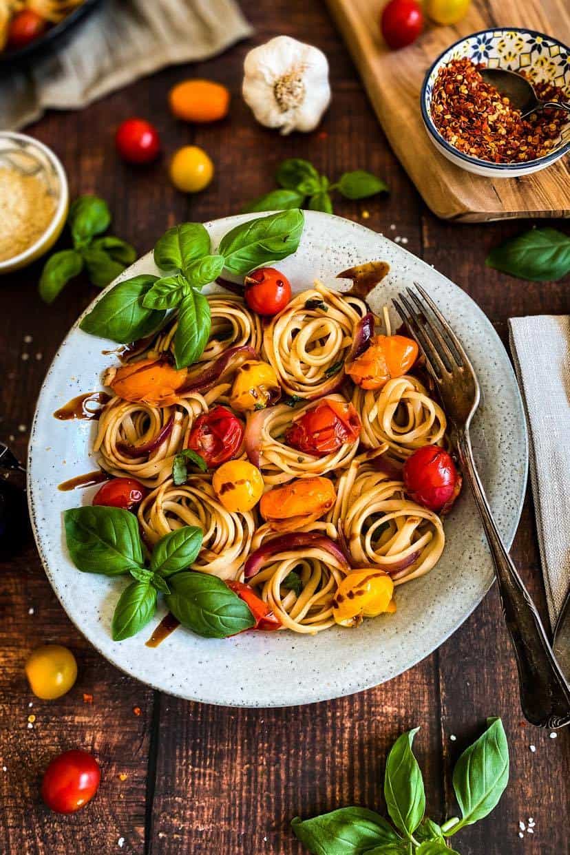 Bowl of tomato basil pasta.