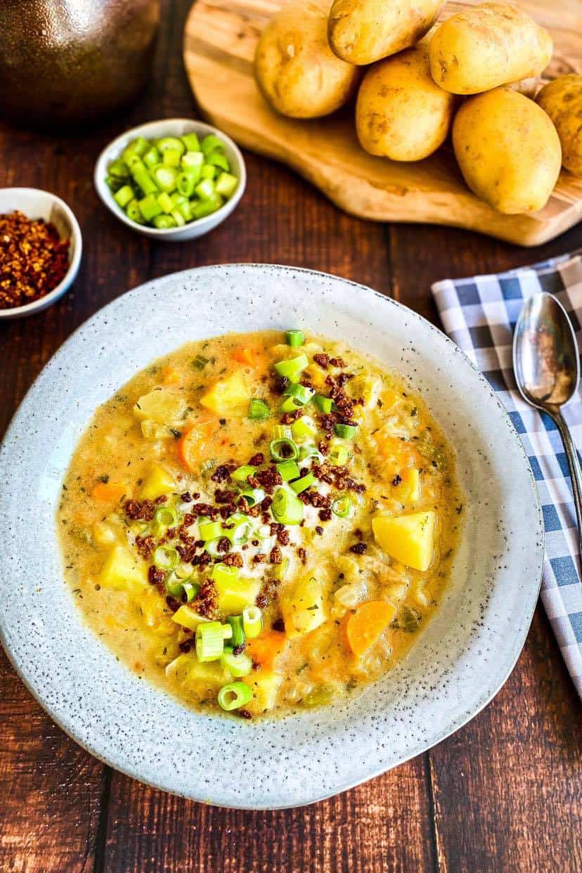 Bowl of vegan potato soup.