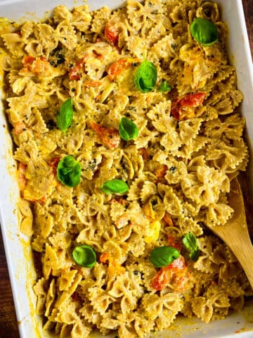 Vegan baked feta pasta in a dish.