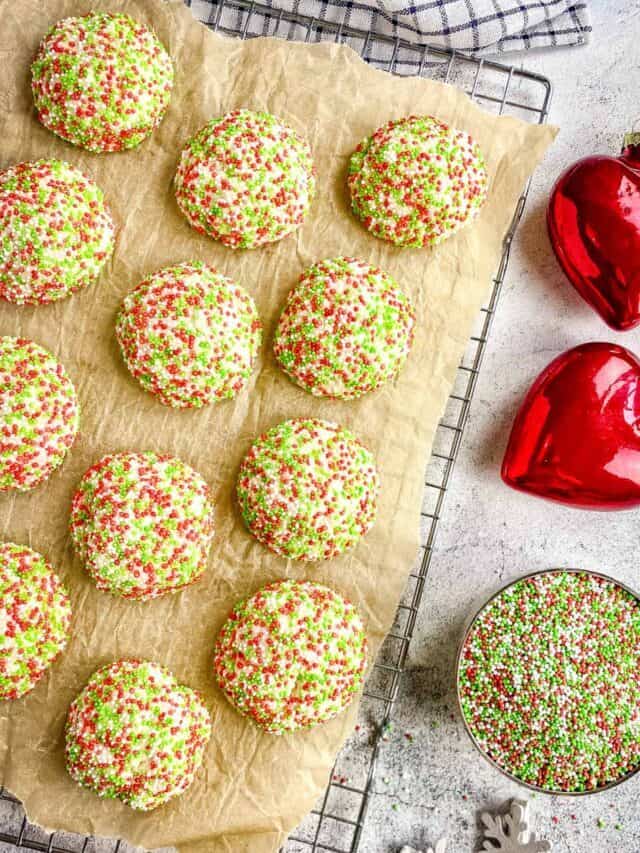 VEGAN CHRISTMAS SPRINKLE COOKIES