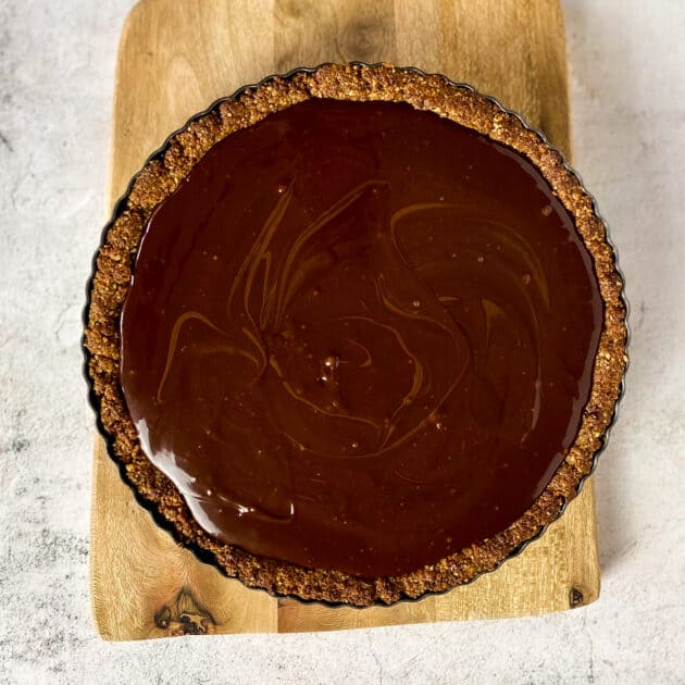 Vegan chocolate tart before cooling.