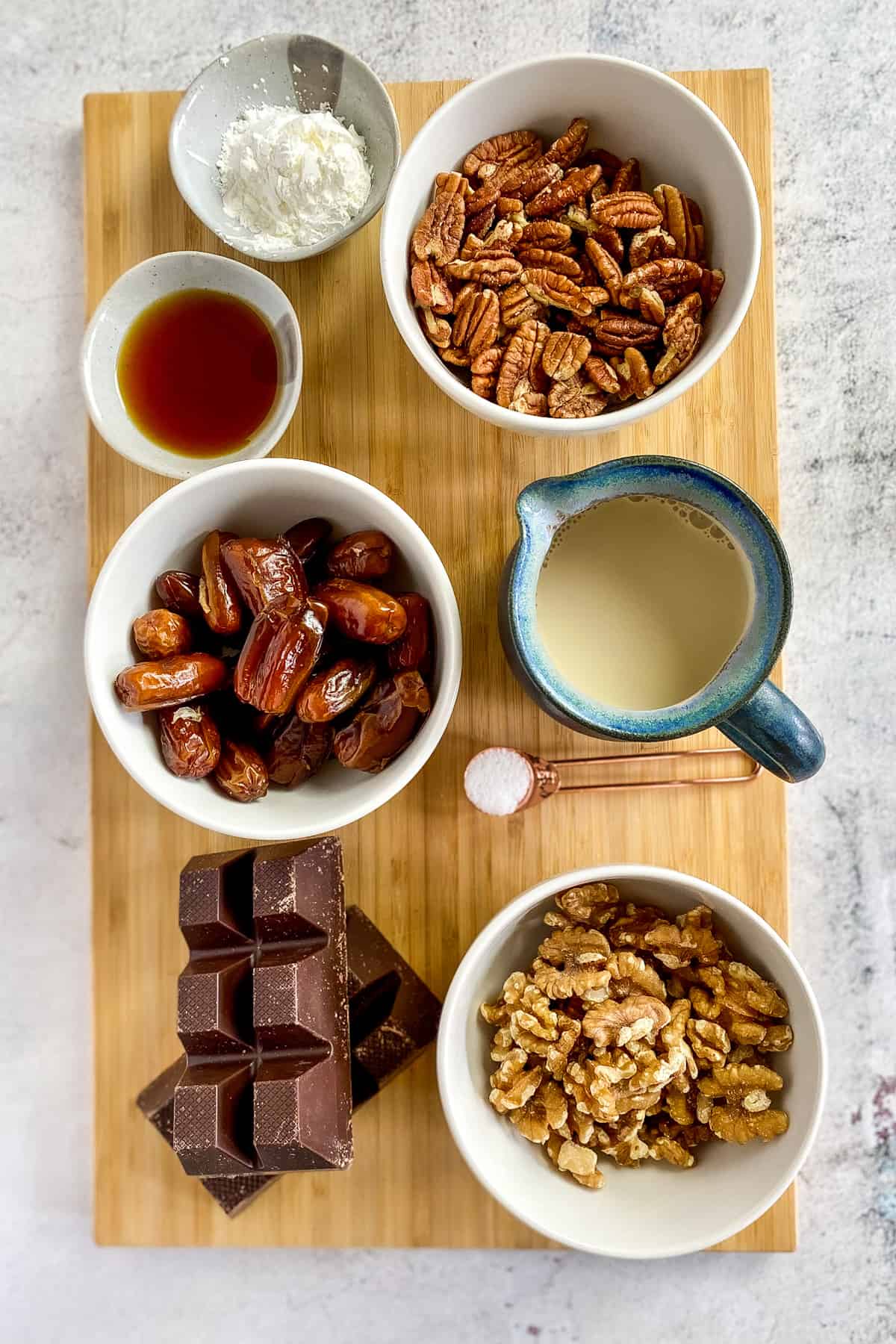 Ingredients for a vegan chocolate tart.