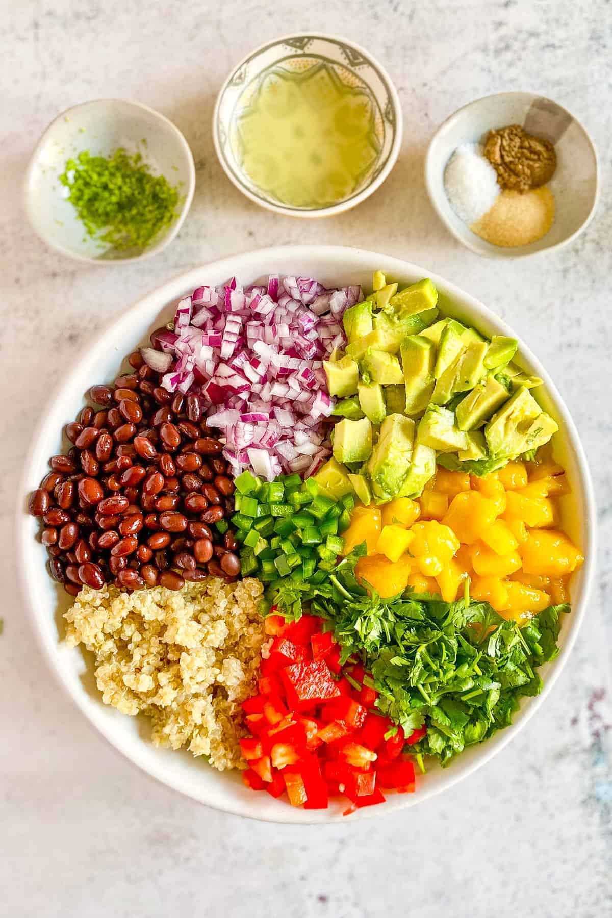 black-bean-mango-quinoa-salad