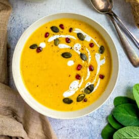 Best vegan butternut squash soup recipe.