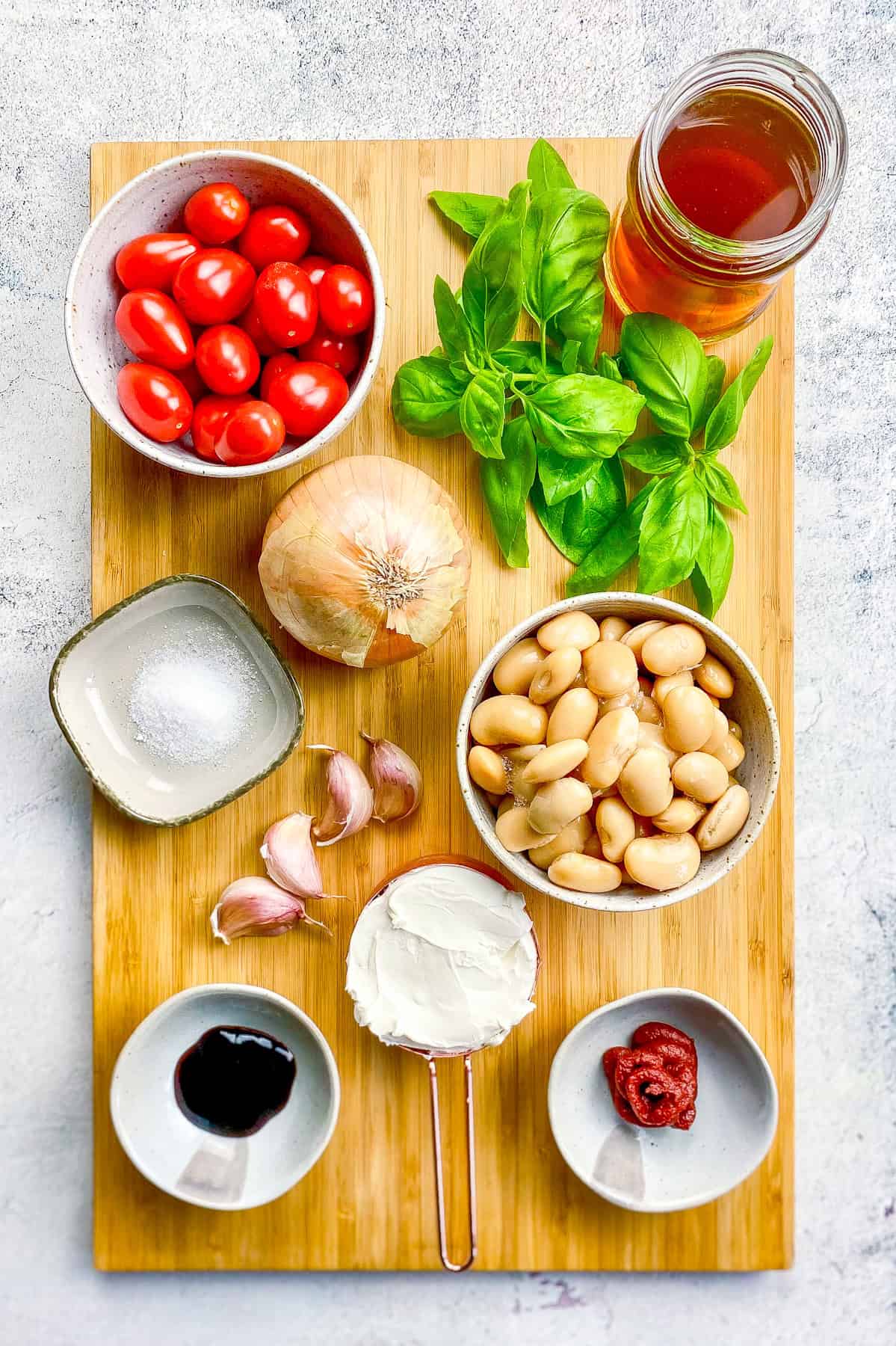 Ingredients for vegan butter beans recipe.